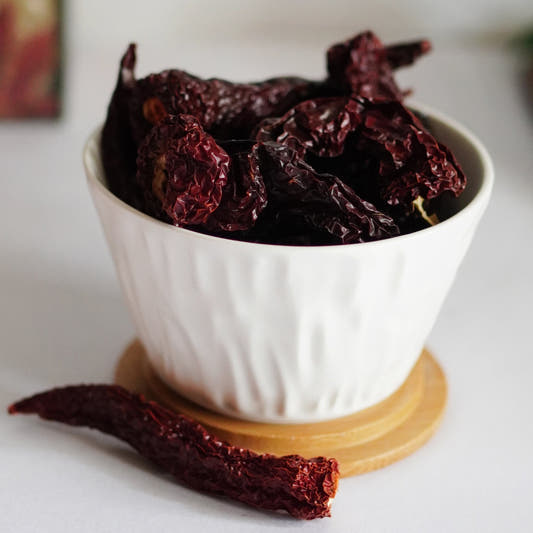 raw kashmiri chilli dabby